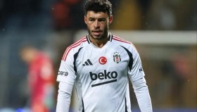 半岛体育app-15-16欧冠决赛：2015-2016赛季欧冠决赛的精彩回放与分析